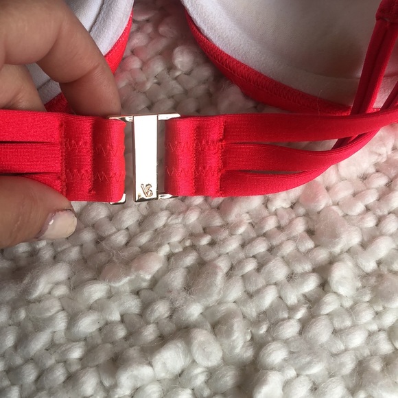 VICTORIA’S SECRET 34D BIKINI TOP - Picture 7 of 7